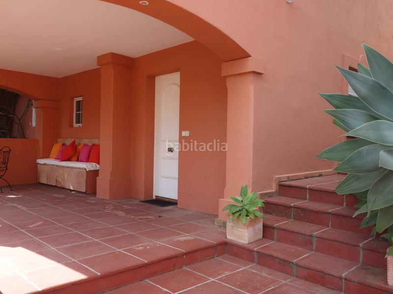 Foto a26d9963-d874-40ff-95c9-68f2d45a531b. Maison avec parking dans Nueva Andalucía centro Marbella