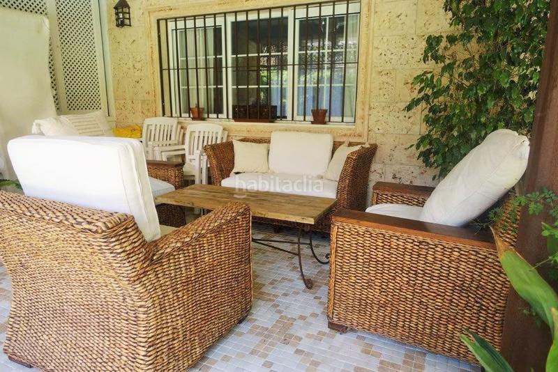 Foto f45dbd22-dc12-458f-95bf-86114e3f33f7. House with parking pool in Nueva Andalucía centro Marbella