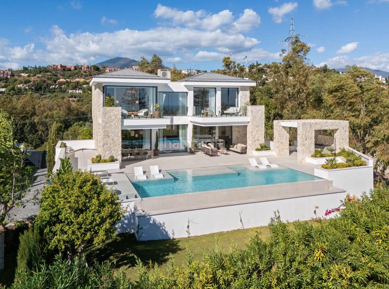 Foto 6dbbcb13-a328-4f29-a415-18ea2ecdcb09. Casa amb aparcament piscina a La Quinta Benahavís