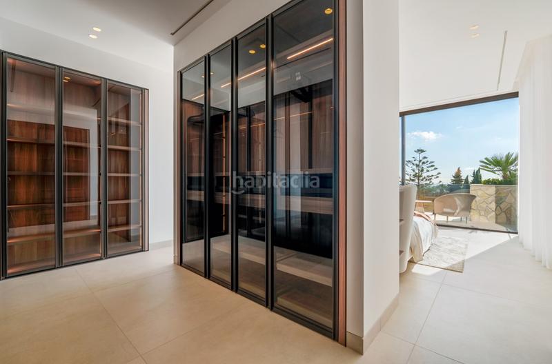 Foto 95590b9d-49bf-4f9f-a0dd-47e065056e6c. Casa amb aparcament piscina a La Quinta Benahavís