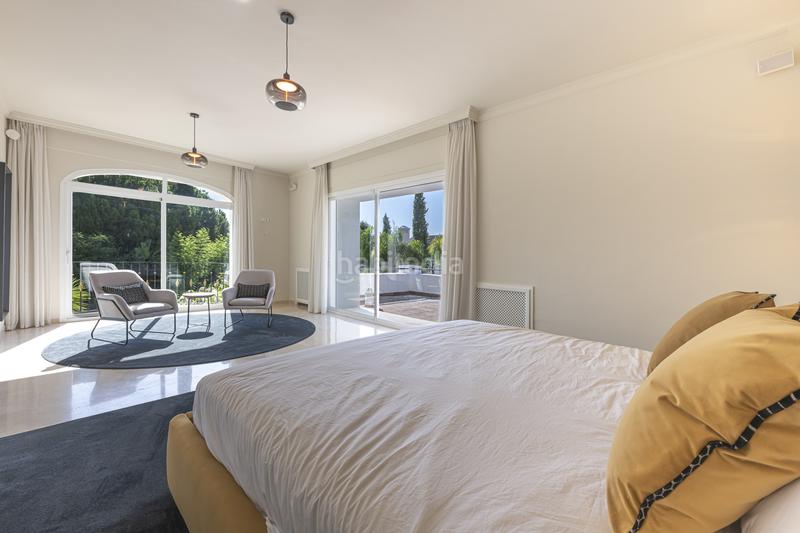 Foto 0da59f5a-33c5-40ec-8302-d59d0e89c52c. Casa con parcheggio piscina in La Quinta Benahavís