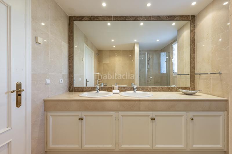 Foto fd2bf64d-ac08-4c35-ab9f-a3756a51bbd6. Casa con parcheggio piscina in La Quinta Benahavís