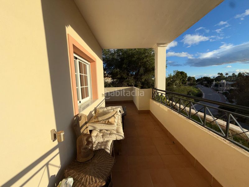 Foto c942bd8e-7b7d-4870-b7ce-53598d83fa67. Àtic amb aparcament piscina a Las Brisas Marbella