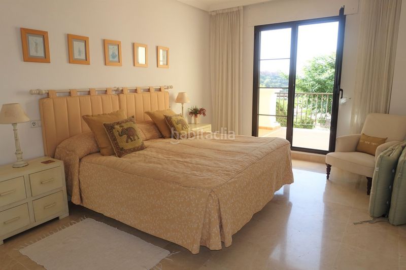 Foto f90294b6-f556-4517-8624-f8432b5e9c31. Apartment with parking pool in Benahavís pueblo Benahavís