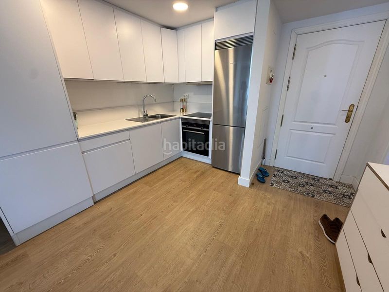 Foto c854f24c-b64f-40fa-822e-7b78bb6ae8f6. Apartament amb piscina a Nueva Andalucía centro Marbella