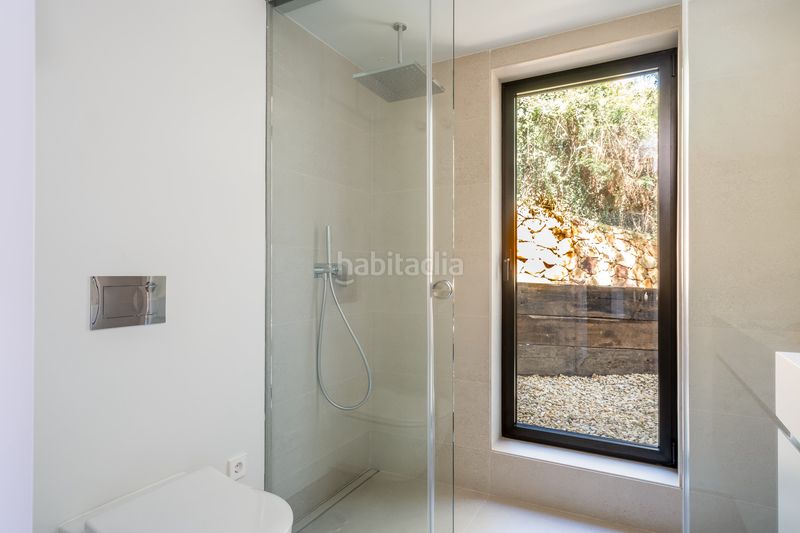 Foto 63df23bb-2a8f-489d-8497-57c96f198dd6. Casa amb piscina a Los Naranjos Marbella