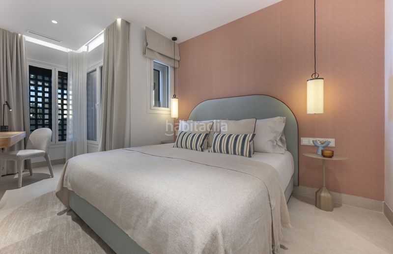 Foto 62b1be3c-331a-4242-9027-66e900a60566. Apartament amb aparcament piscina a El Velerín Estepona