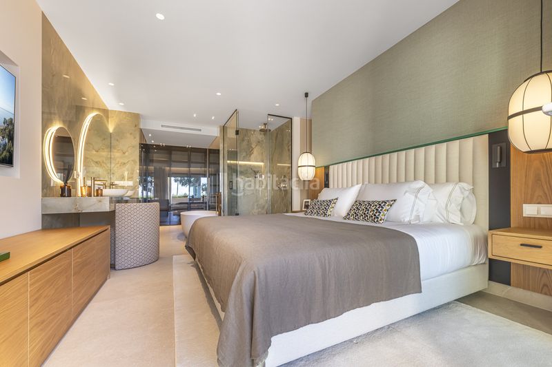 Foto c184c83b-f579-4c5e-a52d-a86ff48099a8. Apartament amb aparcament piscina a El Velerín Estepona