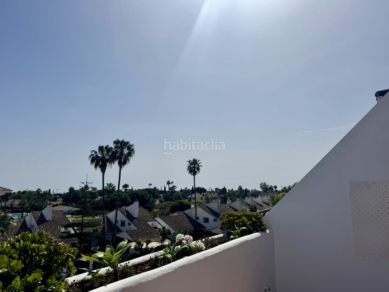 Foto 0e6f856a-fda1-4036-b3e6-3d9996430168. Àtic amb aparcament piscina a Guadalmina Baja Marbella