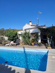 Haus en Co�n. Encantadora finca andaluza con huerto privado y casa de invitado