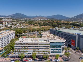 Geschäftsraum in Puerto Banús. Oficina premium con vistas al mar en puerto banús