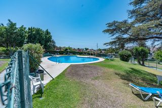 Appartement in Aloha. Apartamento de 2 dormitorios en aloha