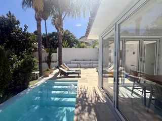 Haus en Nueva Andaluc�a centro. Villa de una planta con piscina climatizada en nueva andaluc�a,