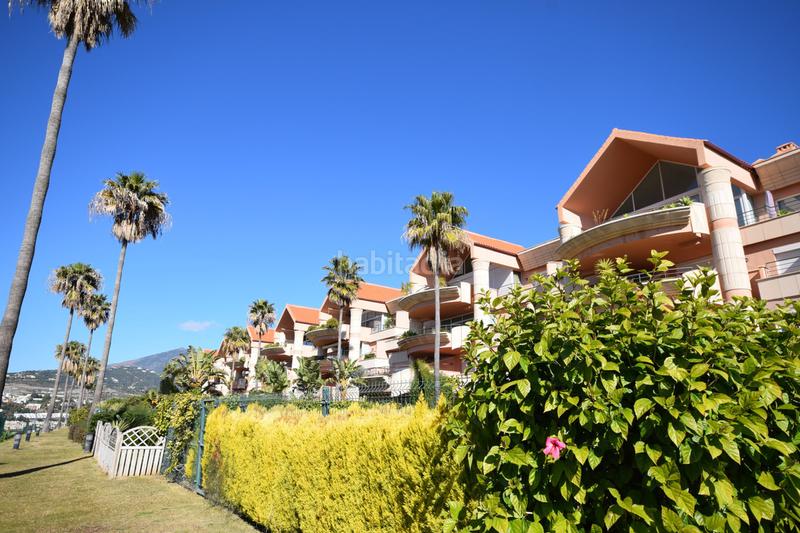Foto e35ca7a3-96ba-41d9-8910-d61973f92803. Apartament amb piscina a Nueva Andalucía centro Marbella