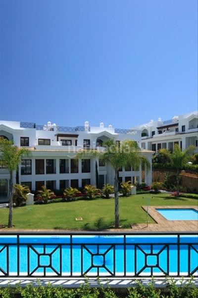 Foto 487ef334-7a63-4a15-9a03-17c9ad643190. Dachwohnung mit parking pool in Centro Estepona