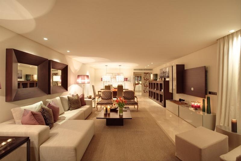 Foto ffcaddaf-eedc-43a3-85fc-9d555f1e5eea. Dachwohnung mit parking pool in Centro Estepona