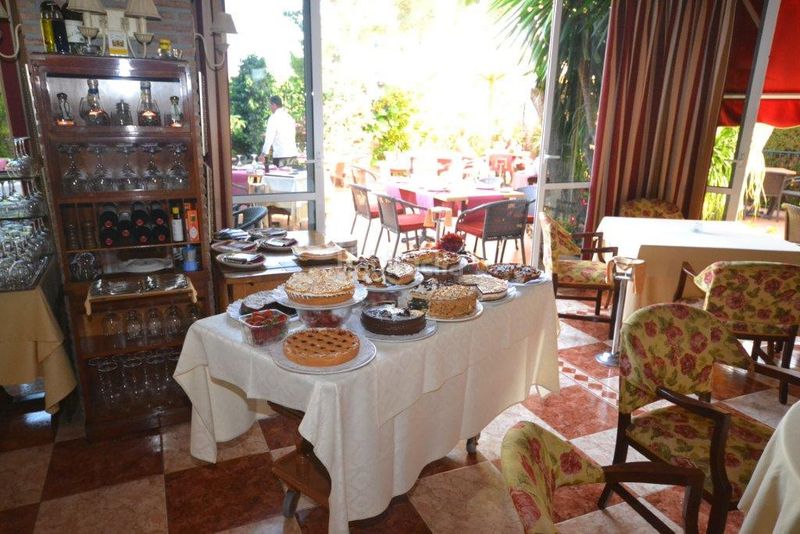 Foto 7cd17d9e-20ea-4071-acf9-9e96c50400a7. Local comercial a Paraiso - Barronal Estepona