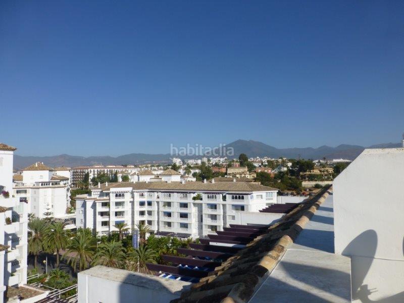 Foto 18b0be7b-7b3c-41c9-a4c5-fcd4cd3d9432. Attique avec parking piscine dans Puerto Banús Marbella
