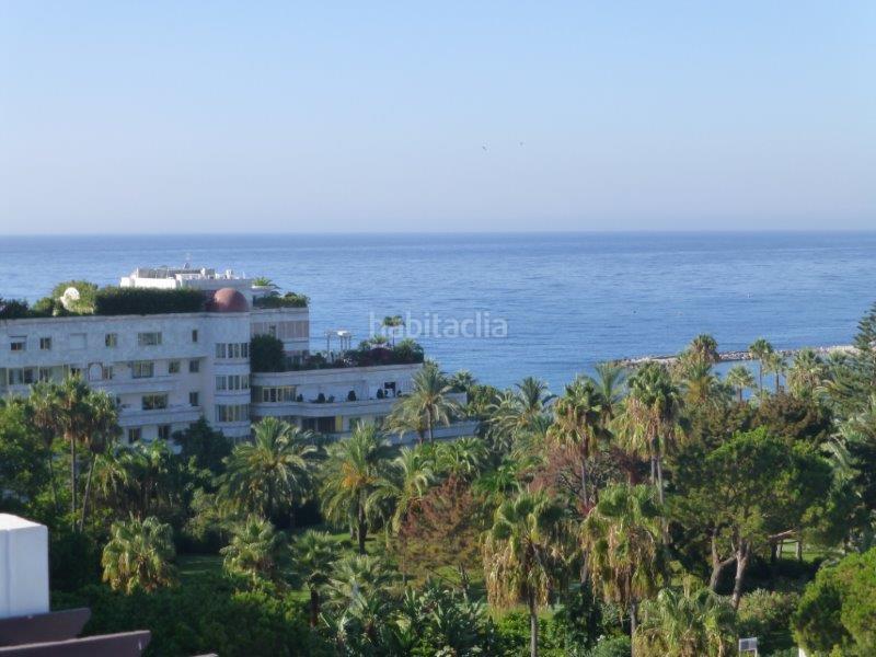 Foto 2229e809-99c5-4b67-afcd-9dac507699e0. Penthouse with parking pool in Puerto Banús Marbella