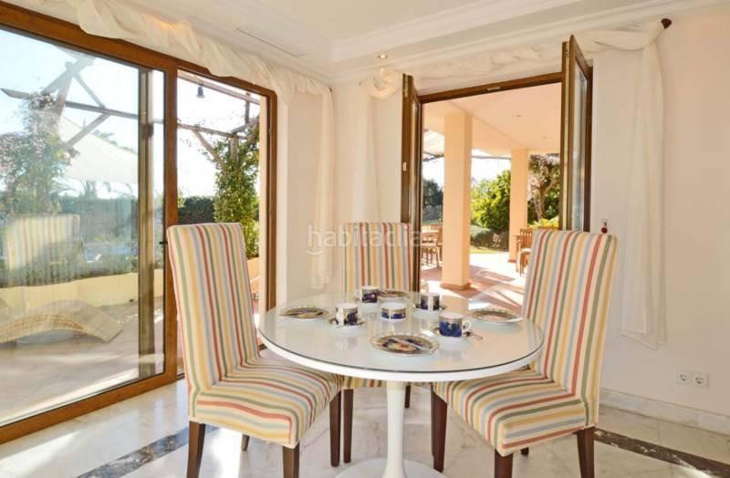 Foto fa0f1a57-1e70-4984-8c6f-b27af3c39e01. Casa con parcheggio piscina in El Rosario - Ricmar Marbella