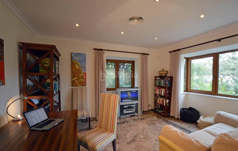 Foto ac19c82e-8404-4707-bec1-35320c6dd37f. Haus mit parking pool in El Rosario - Ricmar Marbella