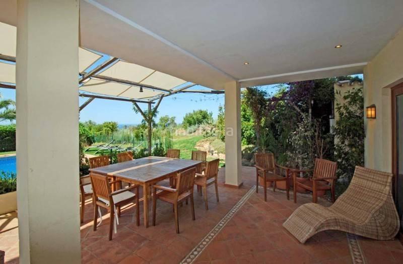 Foto e1d03aeb-f74c-4b85-b11b-a71fa3792bd8. Maison avec parking piscine dans El Rosario - Ricmar Marbella