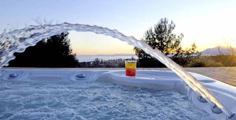 Foto e6012d9f-4d89-448d-99ee-f69da52fed5d. Maison avec parking piscine dans El Rosario - Ricmar Marbella