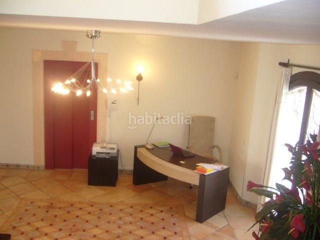 Foto 2e396403-87a2-42a1-b1cc-79ee962de483. Affitto casa con parcheggio piscina in Puente Romano Marbella