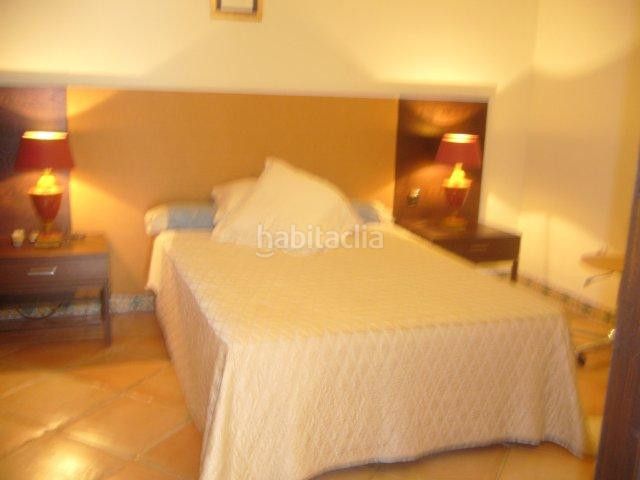 Foto e3c8e684-cc5b-4686-b3ea-1dc0300f38c1. Affitto casa con parcheggio piscina in Puente Romano Marbella