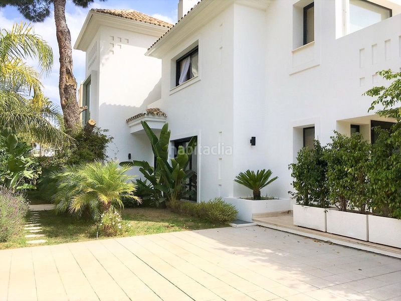 Foto 6a8c7531-ebe3-4ddd-8875-a7369798a0e6. Affitto casa con parcheggio piscina in Puerto Banús Marbella