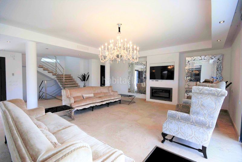 Foto 735371a1-86d8-45da-8046-b28dbe878dd7. Lloguer casa amb aparcament piscina a Puerto Banús Marbella