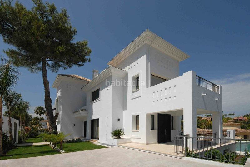 Foto 94ac5fb5-c781-4329-93f6-43d169f1d06e. Lloguer casa amb aparcament piscina a Puerto Banús Marbella
