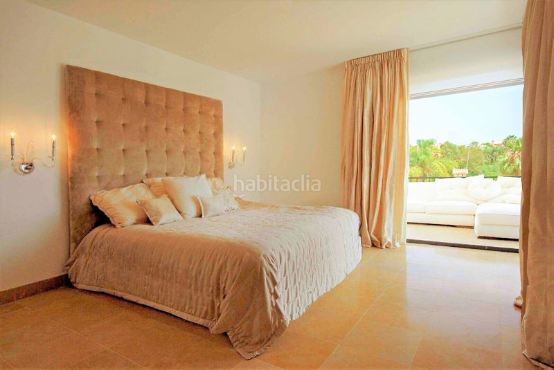 Foto b0c0c52c-c6c9-4914-9978-e74751ce1483. Lloguer casa amb aparcament piscina a Puerto Banús Marbella