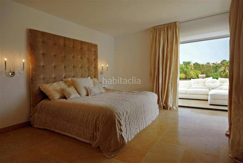 Foto c649522f-7c2d-433e-bc5d-e1c567ed97d4. Lloguer casa amb aparcament piscina a Puerto Banús Marbella