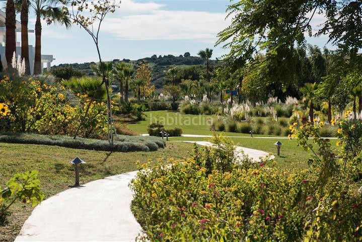 Foto aa07258c-005f-4990-b154-7fe0e9c09482. Attico con parcheggio piscina in Casares pueblo Casares