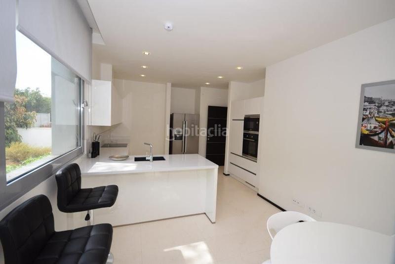 Foto 21b48cda-cc9b-4b21-8342-6a851a137ca3. Alquiler casa adosada en Sierra Blanca Marbella