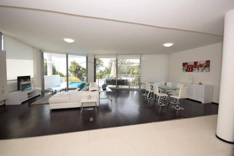 Foto 5f180668-c135-4b1b-a3ea-bf25189aa020. Alquiler casa adosada en Sierra Blanca Marbella