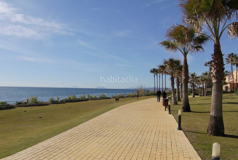 Foto 571f871b-b89a-4cc7-b1f3-c54bbf474dcf. Miete erdgeschoss mit pool in Centro Estepona