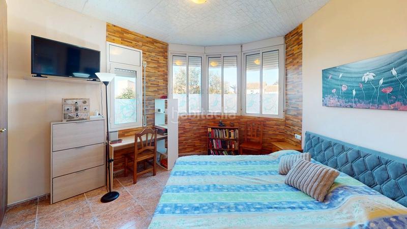 Foto 1e5a3c5b-87ec-4afd-9d78-72a47ba78e82. Xalet amb xemeneia calefacció aparcament a Secuita (La)