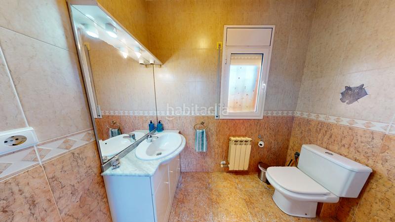 Foto 5b294d85-232d-40c1-b9c7-425096150e6b. Xalet amb xemeneia calefacció aparcament a Secuita (La)