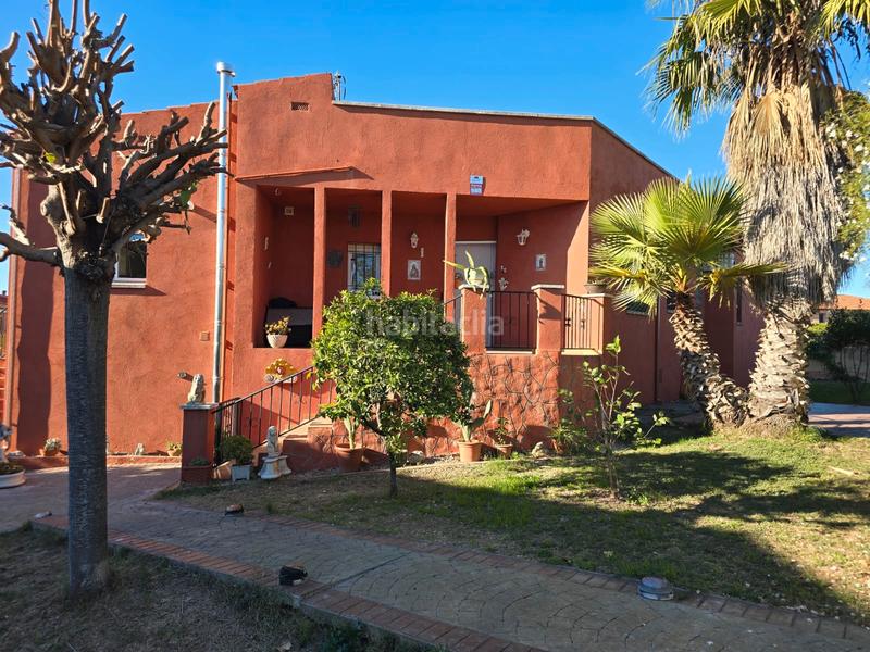 Foto f03f1532-48a8-4886-bcf5-b05c43bfd5a2. Xalet amb xemeneia calefacció aparcament a Secuita (La)