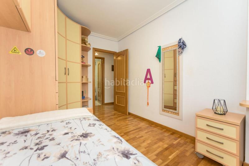 Foto a8c49761-f88e-479e-ad2d-b662f9738913. Pis amb calefacció aparcament a Rochapea Pamplona / Iruña