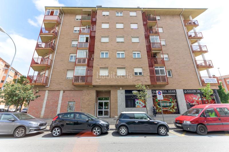 Foto dc189a3a-78eb-4531-99c8-a105e5e1906c. Pis amb calefacció aparcament a Rochapea Pamplona / Iruña
