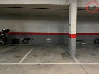 Car parking in Barañáin / Barañain