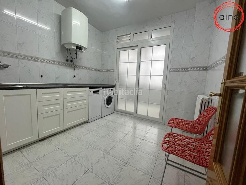 Foto 697b1dbe-089d-425d-8800-fb60c46ef67c. Rent flat with heating parking in Iturrama Pamplona / Iruña