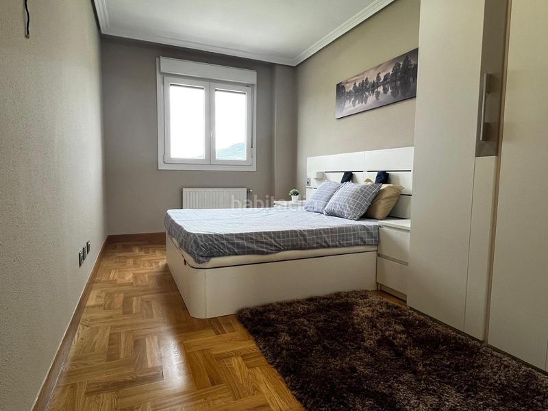 Foto 2b212692-d525-4395-87c0-c3e7146431ed. Pis amb calefacció aparcament a Buztintxuri Pamplona / Iruña