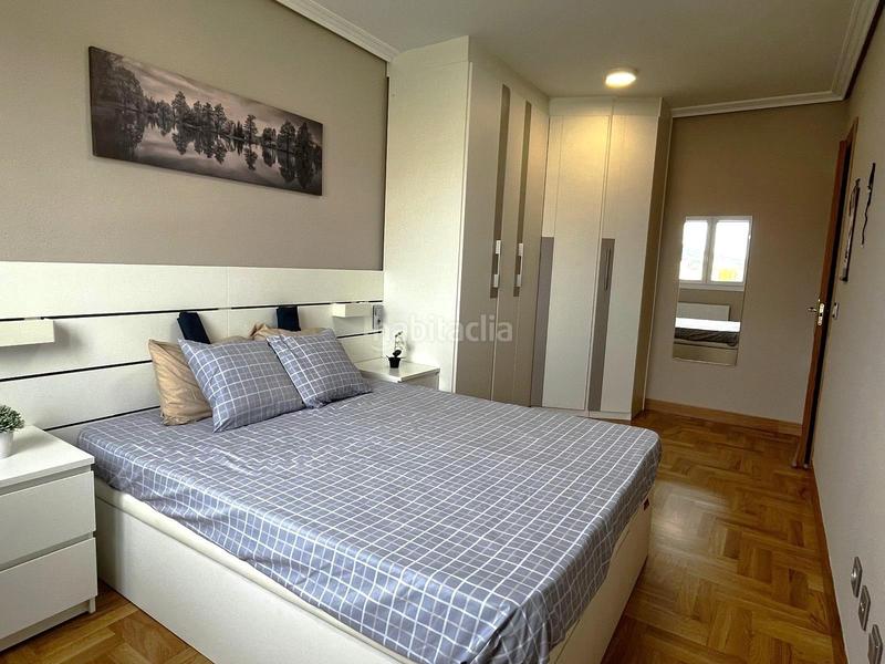 Foto b3669b62-53fe-4576-8c10-dc3d5c8e1bd2. Pis amb calefacció aparcament a Buztintxuri Pamplona / Iruña