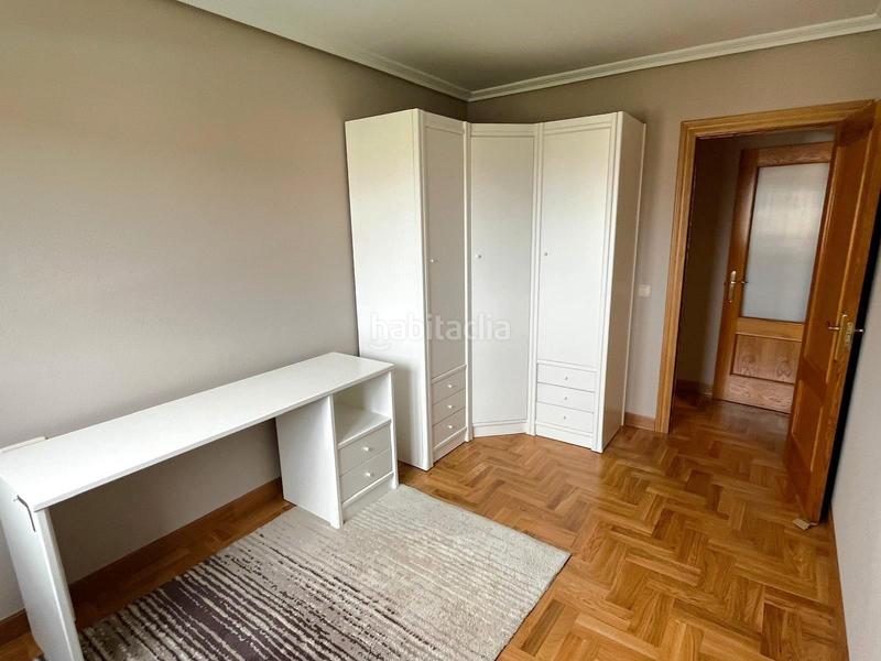 Foto c4503734-3a13-458b-979b-bd5d31059740. Pis amb calefacció aparcament a Buztintxuri Pamplona / Iruña