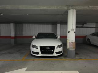 Posto auto  Plaza de los sauces. Amplia plaza de garaje en plaza sauces de barañain