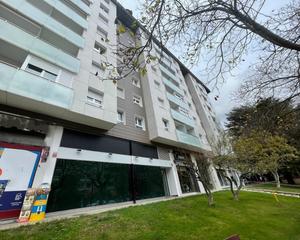 Lloguer Local Comercial  Avenida pamplona. Se alquila local comercial en avenida pamplona barañain